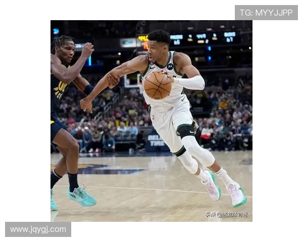 雄鹿队核心字母哥展现惊人表现带队大胜季前赛对手期待新赛季冲击总冠军