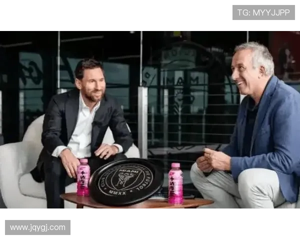 梅西重返巴萨传闻升温 球迷热议是否可能实现巅峰再聚