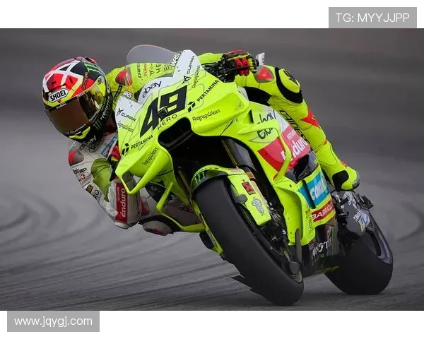 摩托车大奖赛最新动态：赛季冲刺阶段各大车队备战情况揭秘