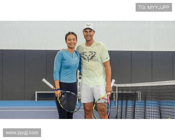 网球赛季最新动态 纳达尔伤后复出 展现冠军风采 球迷期待新赛季精彩对决