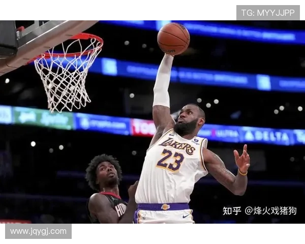 詹姆斯再创里程碑湖人逆转取胜年轻核心崭露头角引爆全场
